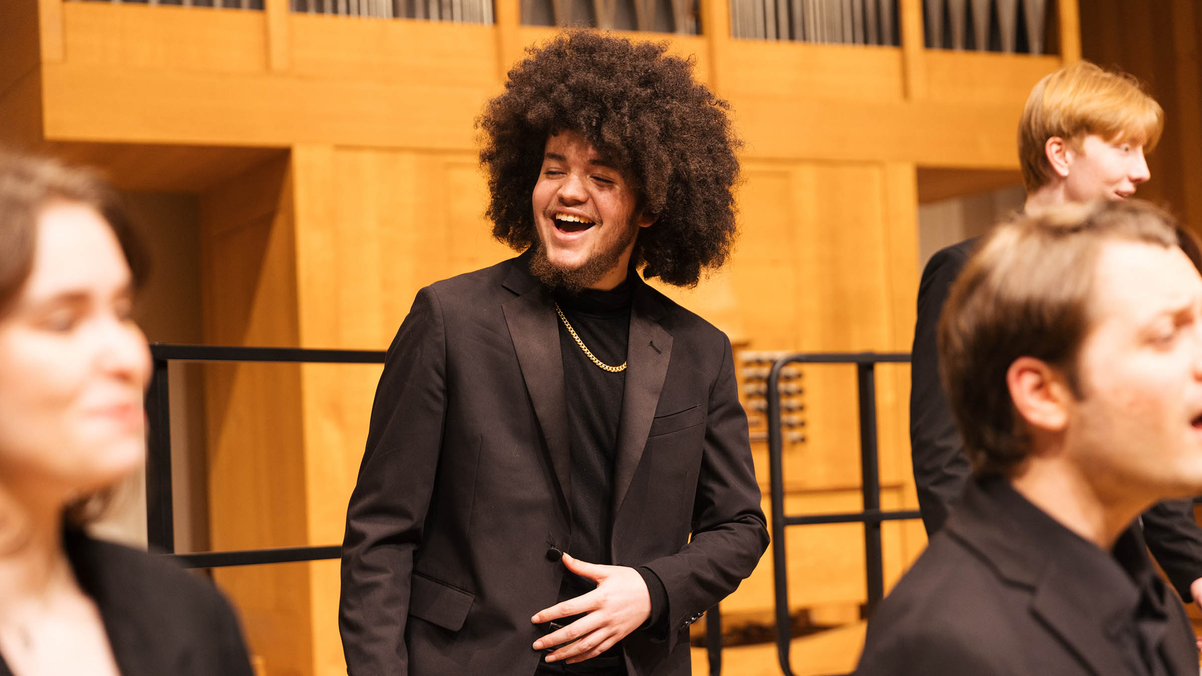 University Singers perform in Beall Hall